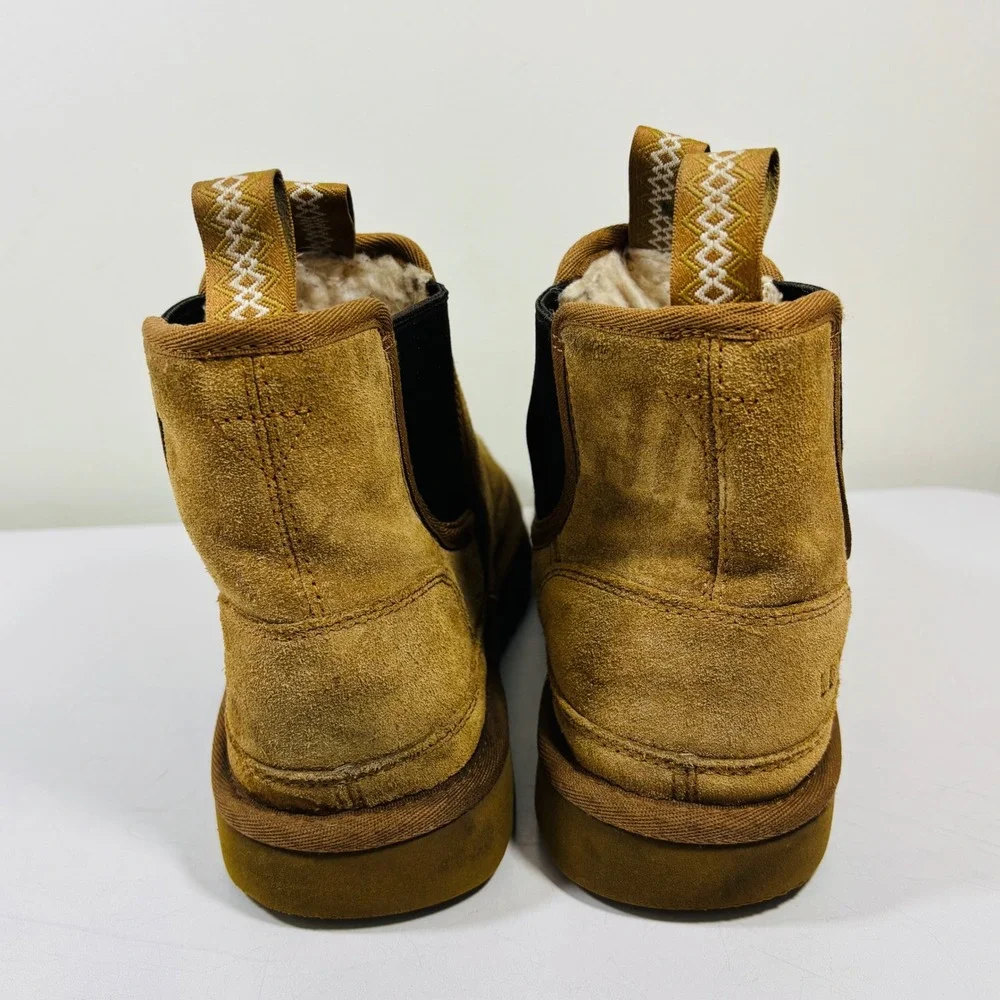 UGG pre owned